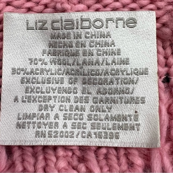 LIZ Claiborne Woman’s Pink Crochet Knit Bucket Hat with Black Trim & Bow Detail - Picture 10 of 10